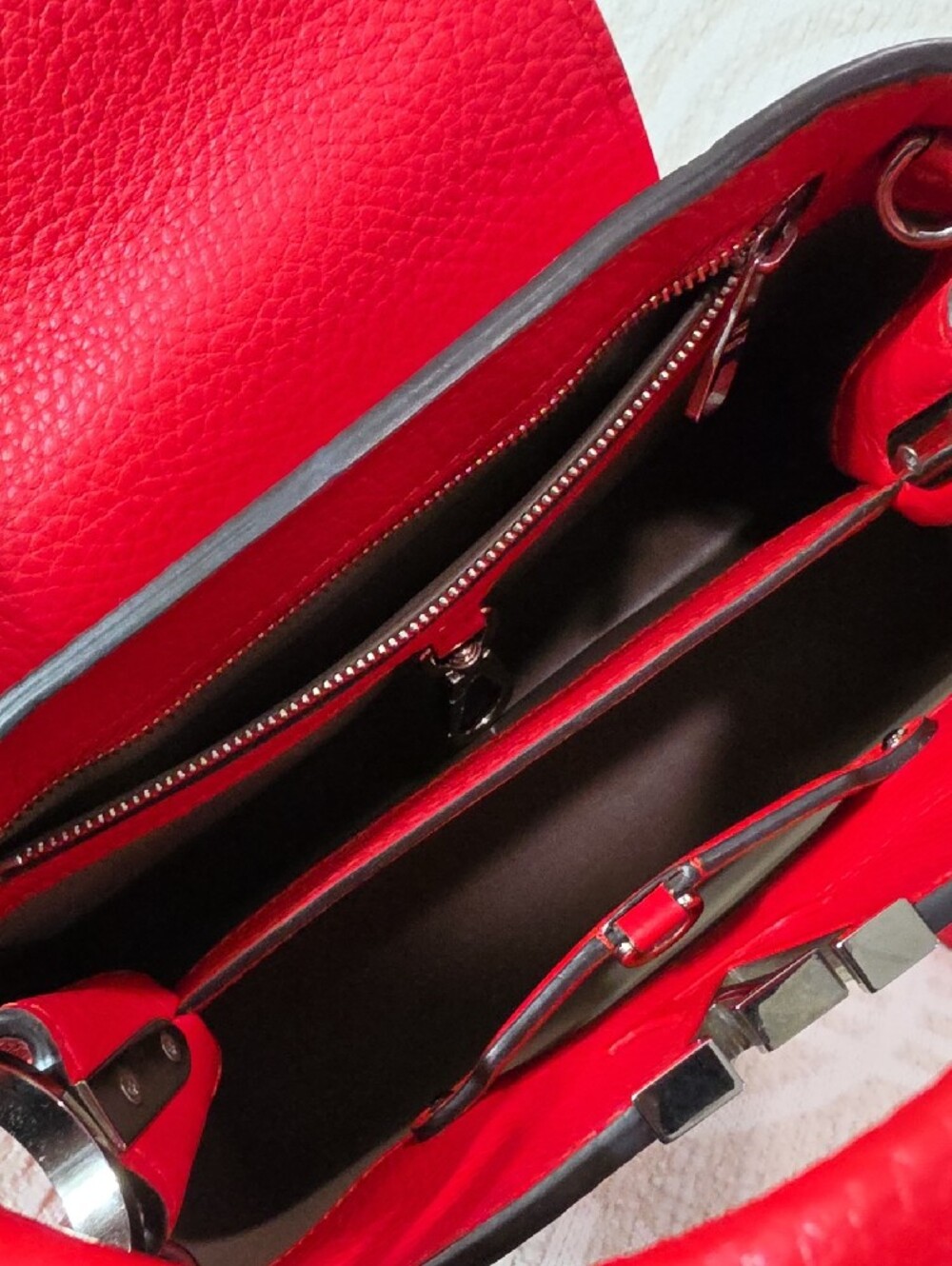 Louis Vuitton Red Capucines BB Leather Top-Handle Satchel with Strap - Picture 12 of 13